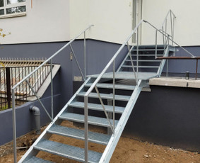 Stoginės, stoginių gamyba - Metalo konstrukcijos,turėklai,tvoros,laiptai,suvirinimas - 4