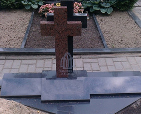 Paminklai, kapų tvarkymas, granito plokštės, antkapiai. - Paminklų, antkapių montavimas - 2 Paminklų, antkapių montavimas - Paminklai, kapų tvarkymas, granito plokštės, antkapiai. - 2