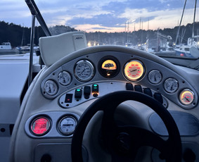 Nuomojamas kateris poilsiui Kauno mariose! - Katerio nuoma - 3 Katerio nuoma - Nuomojamas kateris poilsiui Kauno mariose! - 3