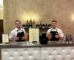 Mobilus Baras - Magic Bar - Barmenai, gėrimai renginiams - 2 Barmenai, gėrimai renginiams - Mobilus Baras - Magic Bar - 2