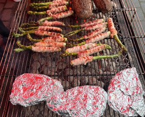 Maistas jūsų šventei bei renginiams - Grill šefai - 4 Grill šefai - Maistas jūsų šventei bei renginiams - 4