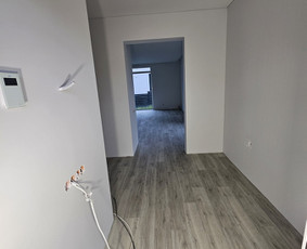 Plyteliu klijavimo darbai ir vidaus apdaila žemaitija - Sienų dažymas - 2 Sienų dažymas - Plyteliu klijavimo darbai ir vidaus apdaila žemaitija - 2
