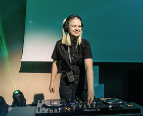 Dj ir Renginių Vedėja – Dvi Merginos Jūsų Šventei! - Djs - 4 Djs - Dj ir Renginių Vedėja – Dvi Merginos Jūsų Šventei! - 4