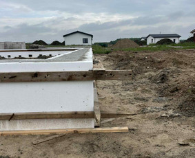 Tvirti pamatai jūsų namams – mūsų kasdienybė. - Juostiniai pamatai - 4 Juostiniai pamatai - Tvirti pamatai jūsų namams – mūsų kasdienybė. - 4