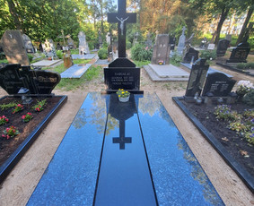 Kapaviečių tvarkymas, paminklai, plokščių dengimas - Kapų tvarkymas, priežiūra - 1 Kapų tvarkymas, priežiūra - Kapaviečių tvarkymas, paminklai, plokščių dengimas - 1