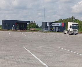 Saugoma stovėjimo aikštelė - Kitos įvairios paslaugos - 1 Kitos įvairios paslaugos - Saugoma stovėjimo aikštelė - 1