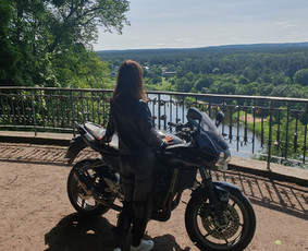 Nuomos paslaugos - Pasivažinėjimas „Kawasaki Z750s“ motociklu su vairuotoju! - 2