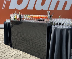 Mobilus baras, kokteilių gaminimo pamoka, taurių piramidė / HELLO BAR / Darbų pavyzdys ID 3980923