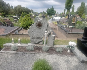 Paminklai, meniški antkapiai, granito plokštės / Kauno Antkapiai / Darbų pavyzdys ID 3981201