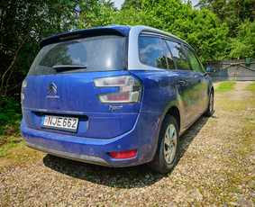 Automobilio nuoma su vairuotoju Lietuvoje ir užsieniui - Lietuva > Belgija - 1 Lietuva > Belgija - Automobilio nuoma su vairuotoju Lietuvoje ir užsieniui - 1