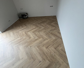 Laminato, Vinilo ir kitų dangų įrengimas. / Grindų meistrai / Darbų pavyzdys ID 3984317