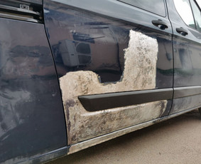 Automobiliu kebulu paruošimas dažymas poliravimas / Automobilių mikroautobusų keblumų remontas / Darbų pavyzdys ID 3984799