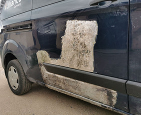 Automobiliu kebulu paruošimas dažymas poliravimas / Automobilių mikroautobusų keblumų remontas / Darbų pavyzdys ID 3984803
