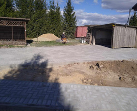 Visų tipų trinkelių klojimas, lietaus nevedimas. / Trinkeliu meistrai / Darbų pavyzdys ID 3986643