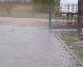 Visų tipų trinkelių klojimas, lietaus nevedimas. / Trinkeliu meistrai / Darbų pavyzdys ID 3986647