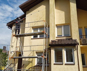 Fasadų, stogų, trinkelių plovimas aukštu slėgiu ir dažymas - Fasadų plovimas - 2 Fasadų plovimas - Fasadų, stogų, trinkelių plovimas aukštu slėgiu ir dažymas - 2