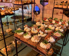 Kolekcionieriaus užkandžiai - Vieno kąsnio sumuštiniai - 4 Vieno kąsnio sumuštiniai - Kolekcionieriaus užkandžiai - 4