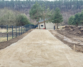 Jūsų kieme, mūsų rūpestis.“ / UAB Bobcatukas / Darbų pavyzdys ID 3989397