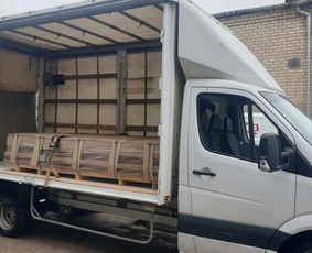 Transporto paslaugos furgonu su liftu kraustymas Mažeikiai - Dalinių krovinių pervežimas Lietuva - Anglija - 1 Dalinių krovinių pervežimas Lietuva - Anglija - Transporto paslaugos furgonu su liftu kraustymas Mažeikiai - 1