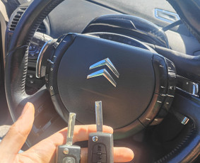 Automobilių raktų gamyba ir programavimas / Okauto_paslaugos / Darbų pavyzdys ID 3995519