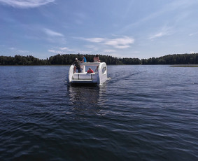 Nuomos paslaugos - Katamarano su elektriniu varikliu nuoma - 1