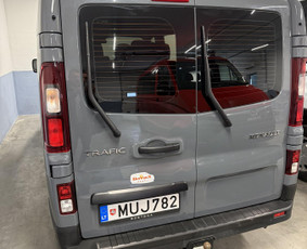 Keleivinis mikroautobusas Renault trafic automatas - Keleiviniai mikroautobusai - 4 Keleiviniai mikroautobusai - Keleivinis mikroautobusas Renault trafic automatas - 4