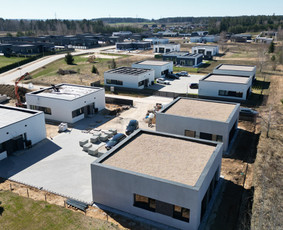 Ploksčių stogų dengimas Epdm, Pvc, Prilydoma danga - Stogdengiai, stogo darbai - 1 Stogdengiai, stogo darbai - Ploksčių stogų dengimas Epdm, Pvc, Prilydoma danga - 1