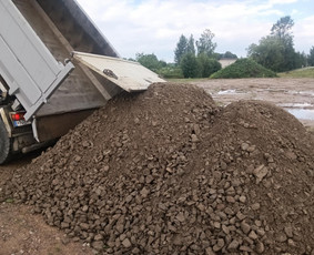 Vežam biriąsias medžiagos bei tvarkom sklypus / Scania / Darbų pavyzdys ID 4005689