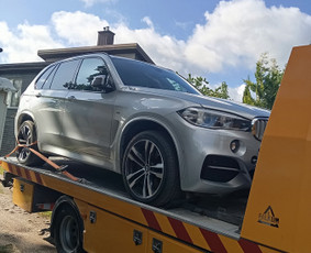 Techninė pagalba kelyje,traliuko paslaugos - Automobilio rato keitimas - 1 Automobilio rato keitimas - Techninė pagalba kelyje,traliuko paslaugos - 1
