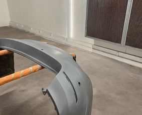 Dažymo paslaugos - Bamperių remontas - 2 Bamperių remontas - Dažymo paslaugos - 2