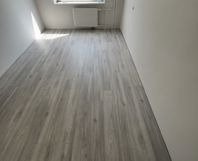 Laminato, Vinilo ir kitų dangų įrengimas. / Grindų meistrai / Darbų pavyzdys ID 4011379