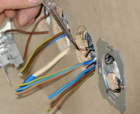 Smulkūs elektros darbai - Kvalifikuotas elektrikas Vilniuje - 2