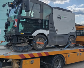 Tralas,tech pagalba, krovinių gabenimas / MB Unicdrive / Darbų pavyzdys ID 4014429