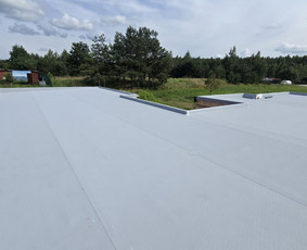Plokščių Stogų Dengimas Pvc, Epdm ir bitumine Danga / Tvirti stogai / Darbų pavyzdys ID 4016701
