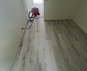Laminato, Vinilo ir kitų dangų įrengimas. / Grindų meistrai / Darbų pavyzdys ID 4019957