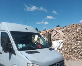 Pigiai ir greitai!statybinių atliekų išvežimas - Griovimo darbai - 2 Griovimo darbai - Pigiai ir greitai!statybinių atliekų išvežimas - 2