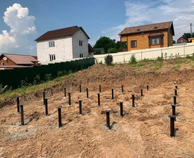Liejame betoninius polius. Pagrinde, Vilnius-kaunas ir raj. - Sraigtiniai pamatai - 1 Sraigtiniai pamatai - Liejame betoninius polius. Pagrinde, Vilnius-kaunas ir raj. - 1