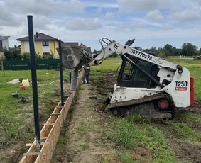 Trinkelių pagrindų ruošimas, statybviečių ruošimas - Polių gręžimas - 1 Polių gręžimas - Trinkelių pagrindų ruošimas, statybviečių ruošimas - 1