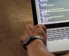 Interneto svetainių kūrimas, web sprendimai, programavimas - HTML/CSS kodavimas - 1 HTML/CSS kodavimas - Interneto svetainių kūrimas, web sprendimai, programavimas - 1