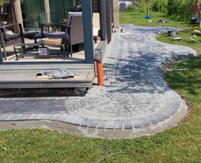 Aplinkos tvarkymas, apželdinimas - Trinkelių klojimas - 4