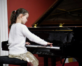 Fortepijono Pamokos - Fortepijono pamokos - 3 Fortepijono pamokos - Fortepijono Pamokos - 3