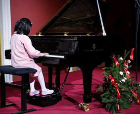 Fortepijono Pamokos - Fortepijono pamokos - 2 Fortepijono pamokos - Fortepijono Pamokos - 2