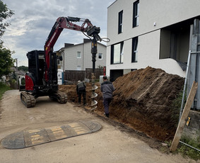 4t Mini ekskavatoriaus,bobcat.polių grežimas.griovimas / Spec. technikos nuoma Vilnius / Darbų pavyzdys ID 4040641