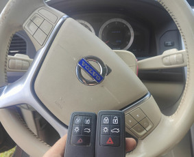 Automobilių raktų gamyba ir programavimas / Okauto_paslaugos / Darbų pavyzdys ID 4040827