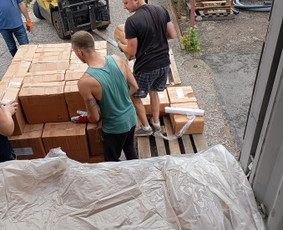 Šiukšlių išvežimas - Baldu,irangos,statybiniu medziagu atvezimas-isvezimas,pervez - 4