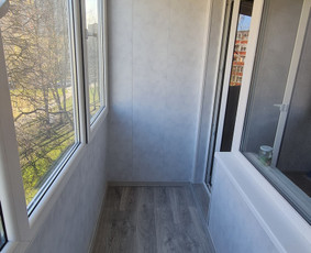 Balkono remontas - Vidaus apdaila, laminato klojimas, įvairūs remonto darbai - 1