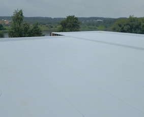 Plokščių Stogų Dengimas Pvc, Epdm ir bitumine Danga / Tvirti stogai / Darbų pavyzdys ID 4047989
