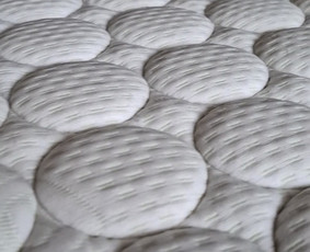 Čiužinių valymas - Profesionalus namų valymas Giluminis baldų valymas - 3