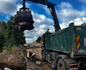 Aplinka, sodas - Statybinių atliekų konteinerių nuoma- &scaron;iuk&scaron;lių i&scaron;vežimas - 4