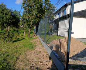Montuojam segmentines ir metaliniu tvoralenčių tvoras / Arvydas / Darbų pavyzdys ID 4050155